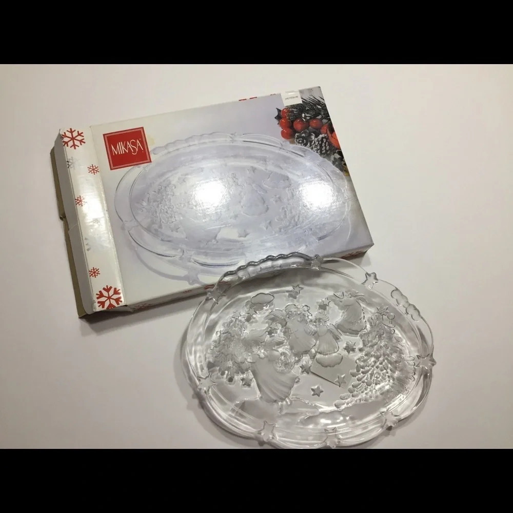 🌸 Mikasa Holiday Lights Sweet Dish NIB